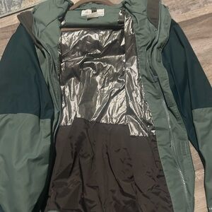 Columbia Green and Black Jacket
